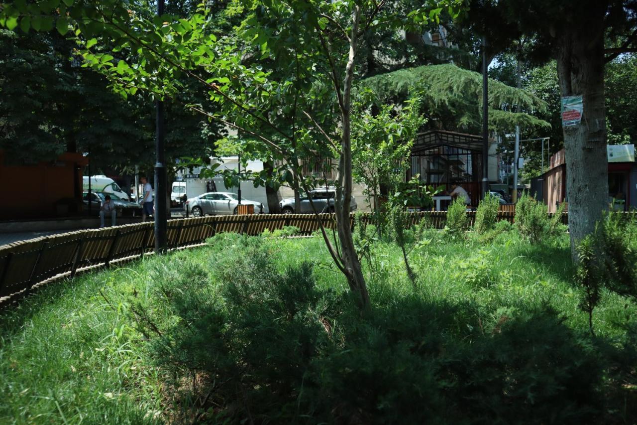 Comfort Lux Tbilisi Bagian luar foto